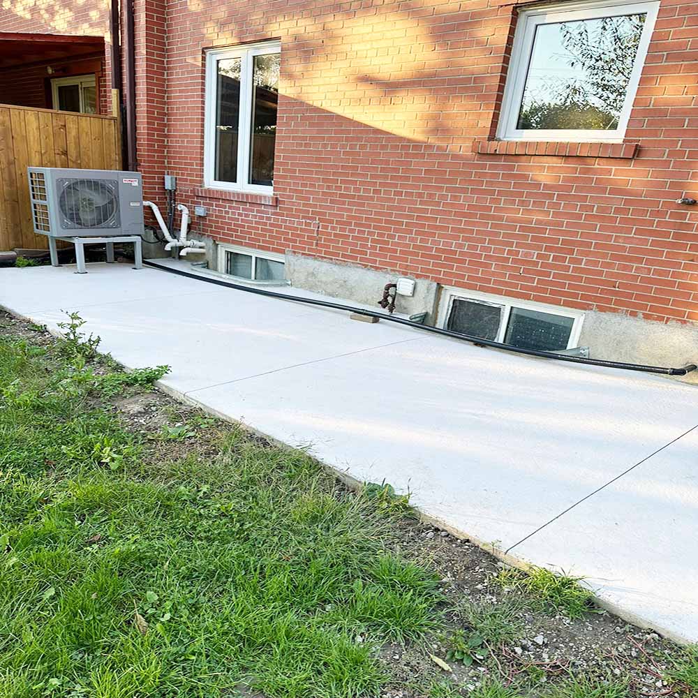 High-quality plain concrete surface with no color or border, showing a clean and smooth finish for renovation projects.